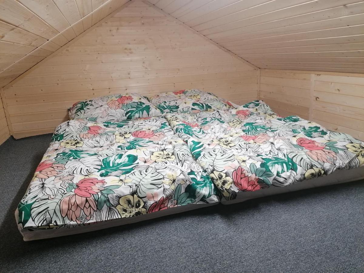 Villa Chaloupka U Montyho Vavrinec  Esterno foto
