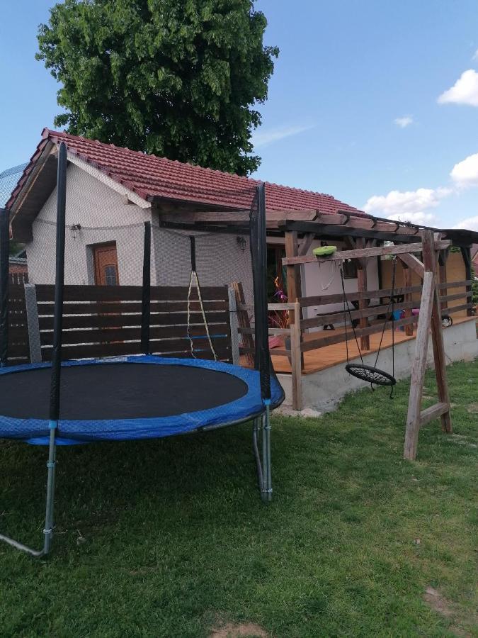 Villa Chaloupka U Montyho Vavrinec  Esterno foto