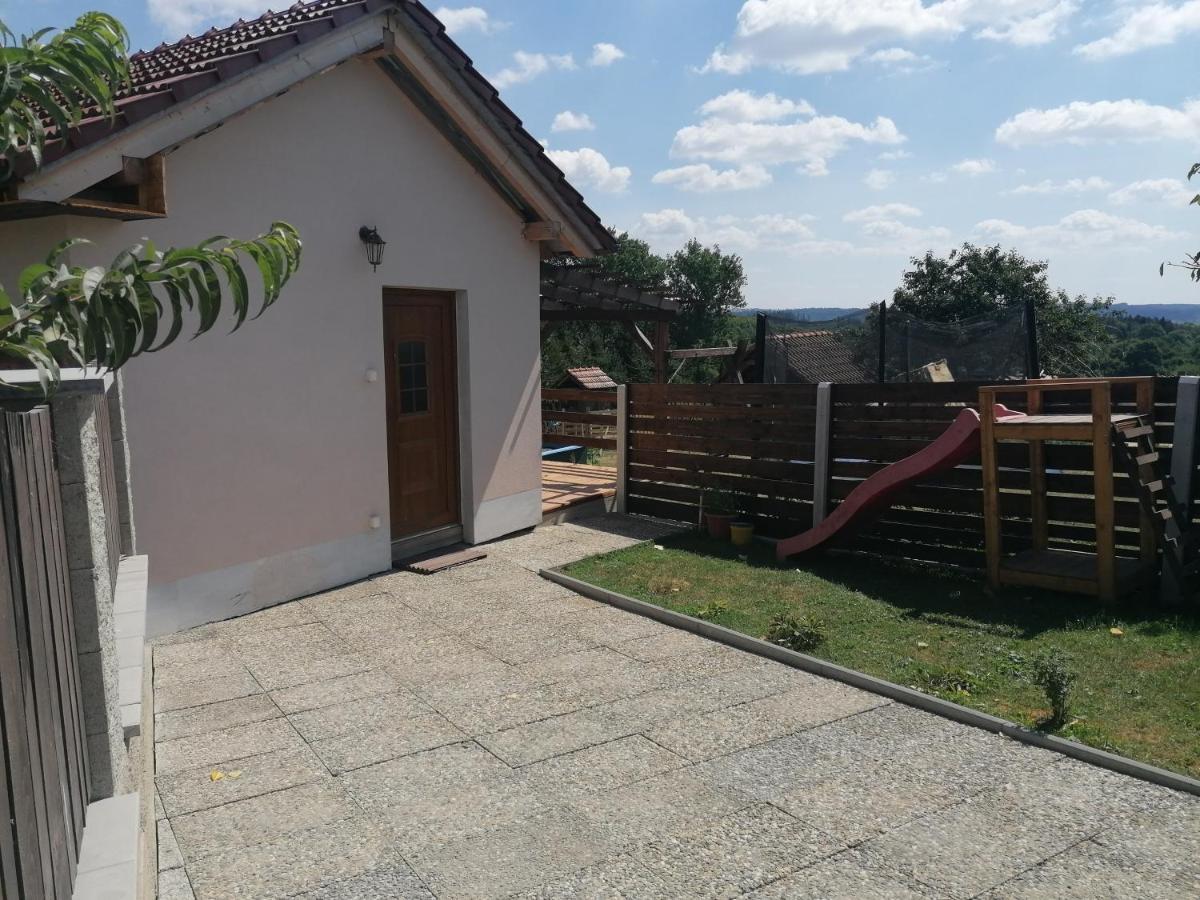 Villa Chaloupka U Montyho Vavrinec  Esterno foto